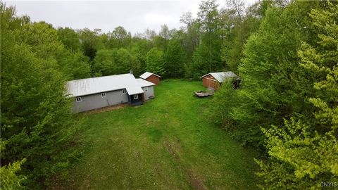 11705 Creek Road Taberg NY 13471
