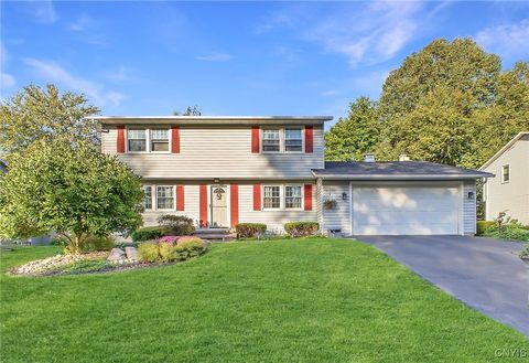 7488 Apache Lane, Salina, NY 13090 - MLS#: S1607478