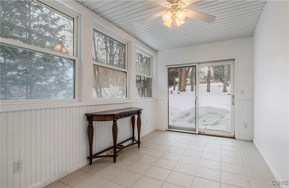 31 Arlington Ter, New Hartford, New York image 9