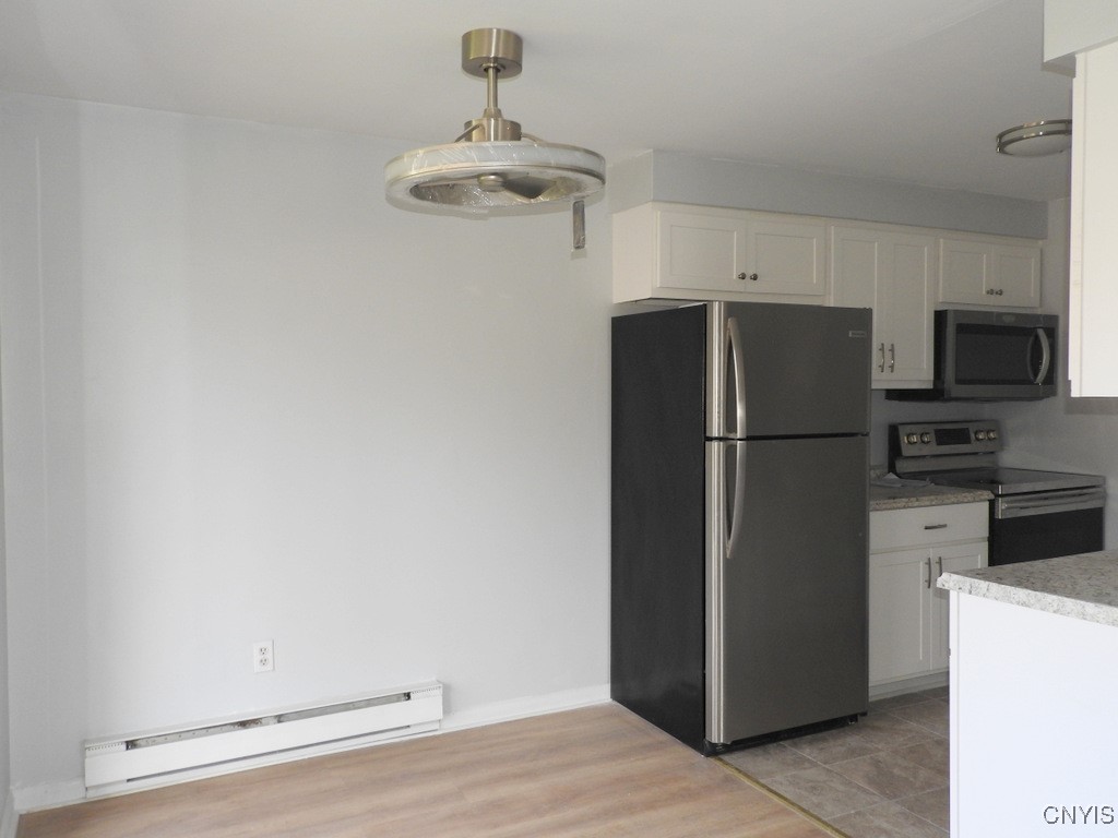 328 Village Boulevard N