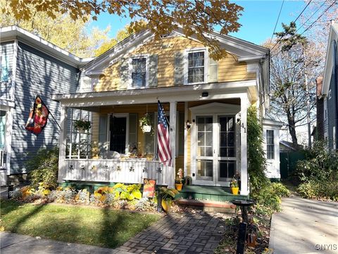 Photo of 41 W 4th Street, Oswego, NY 13126 (MLS # S1649245)