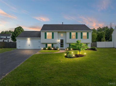 5986 Arentine Way Cicero NY 13039