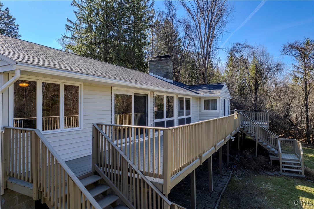 36 South Hills Drive, New Hartford, New York image 8