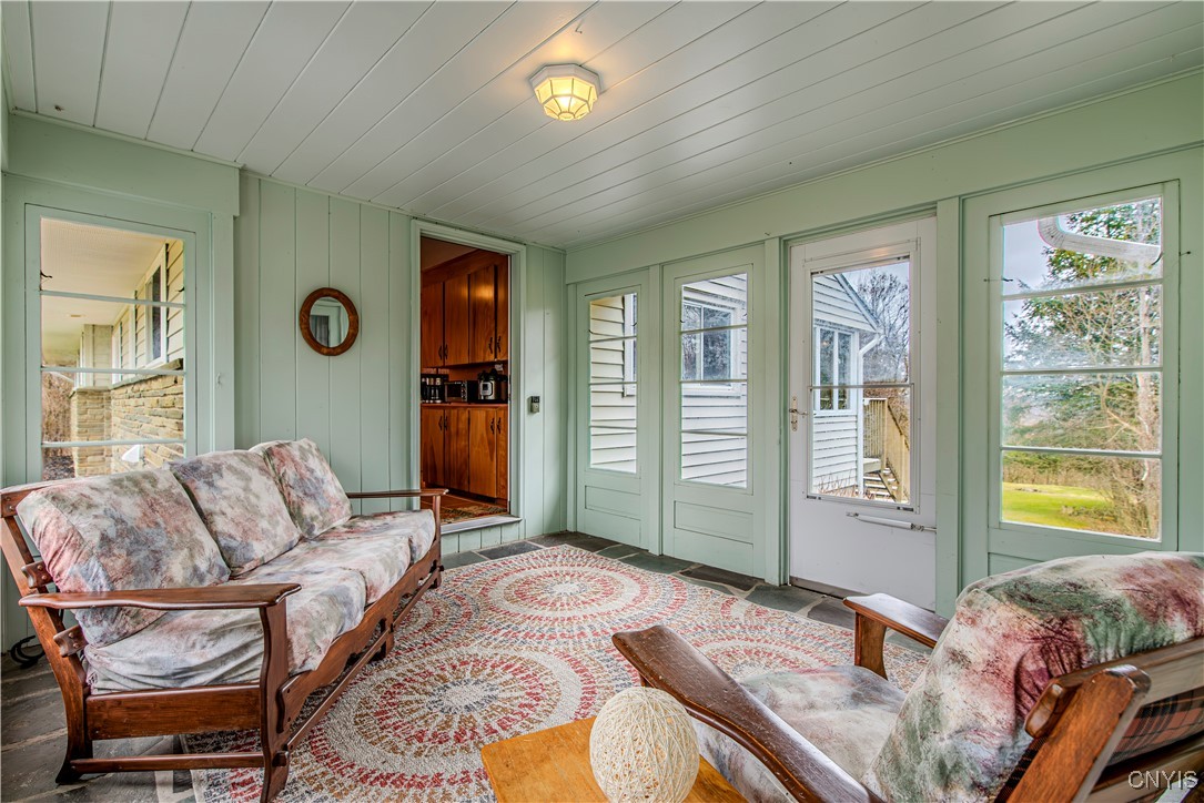 36 South Hills Drive, New Hartford, New York image 27