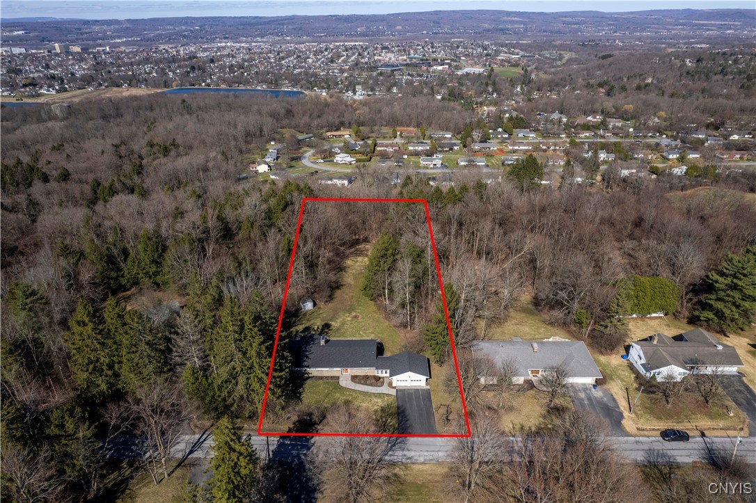 36 South Hills Drive, New Hartford, New York image 6