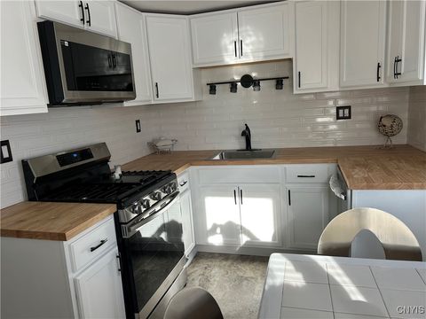 Tiny photo for 408 Coolidge Road, Utica, NY 13502 (MLS # S1654818)