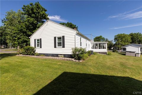 Tiny photo for 220 N Woodland Drive, Salina, NY 13088 (MLS # S1689631)