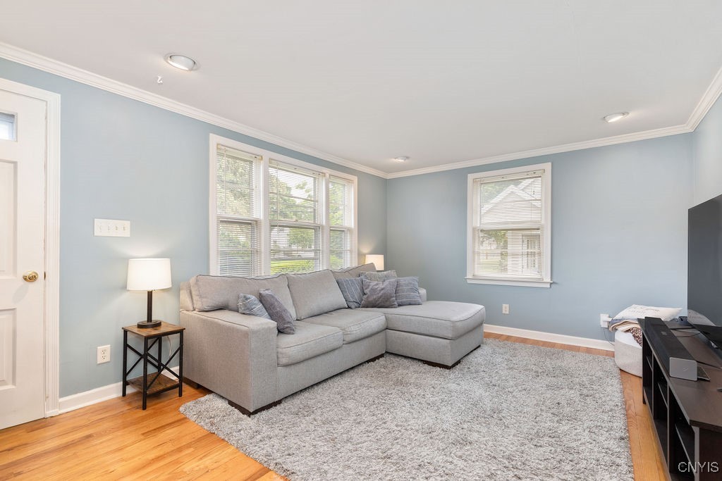 200 Forest Drive, Cicero, New York image 21