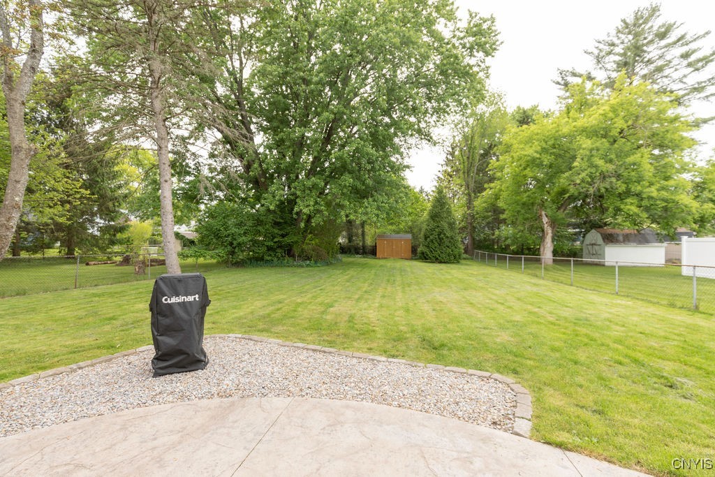 200 Forest Drive, Cicero, New York image 32