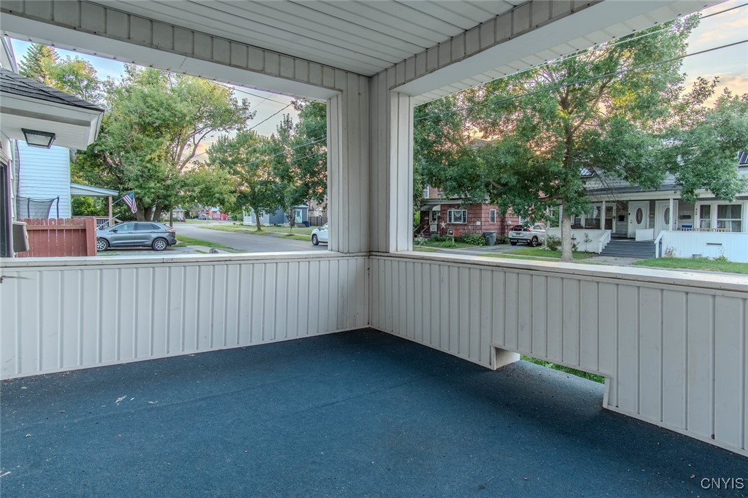 522 Frontenac Street