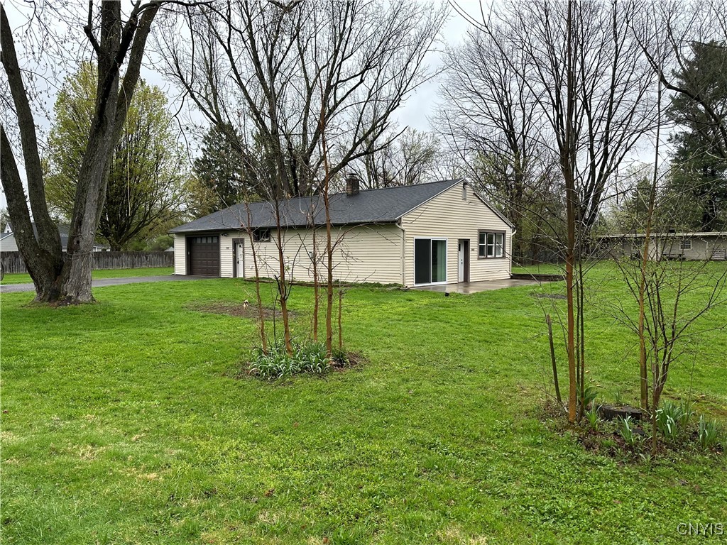 7685 Oswego Road, Clay, New York image 8