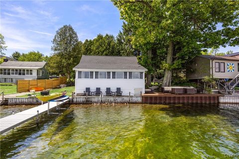 Homes For Sale - 2010 Sunset Lane<br/> Cazenovia, NY 13035
