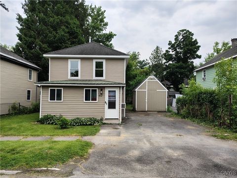 62 Pratt Avenue Clark Mills NY 13321