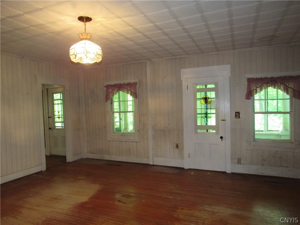 Photo 15 of 46 of 9052 Thomas Road 64ES house