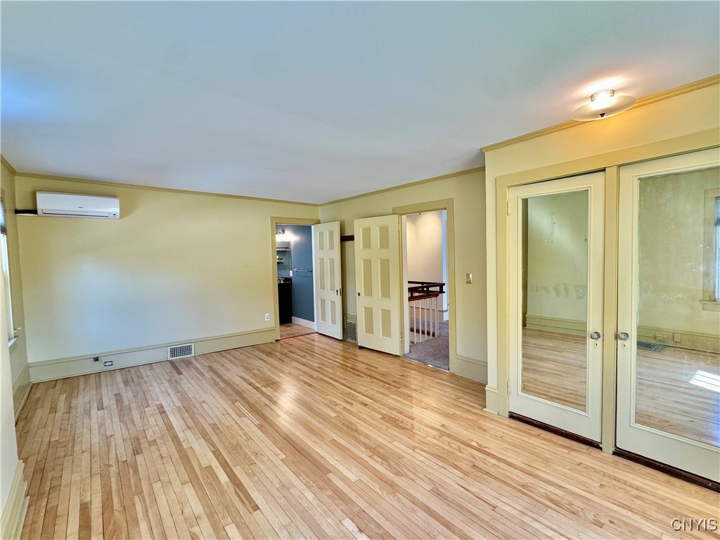 1 Swift Street, Auburn, New York image 32