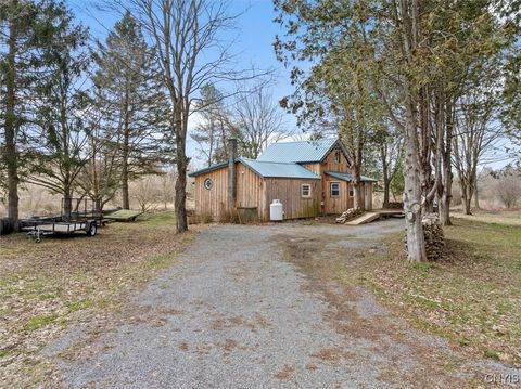 MLS: S1596120