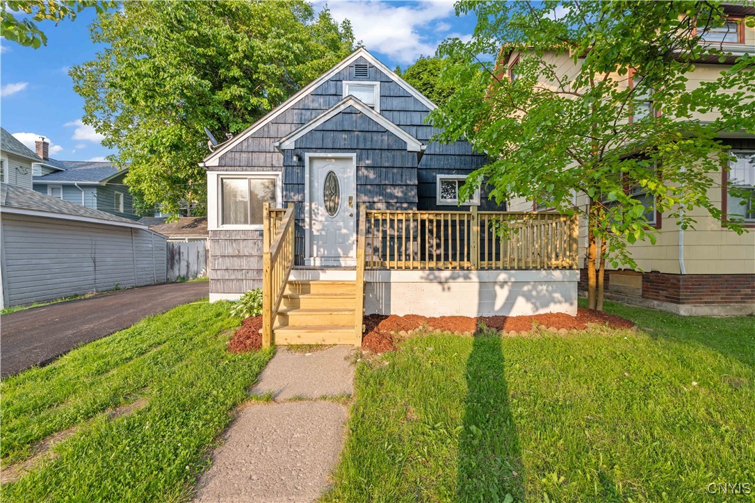 124 Aurora Street