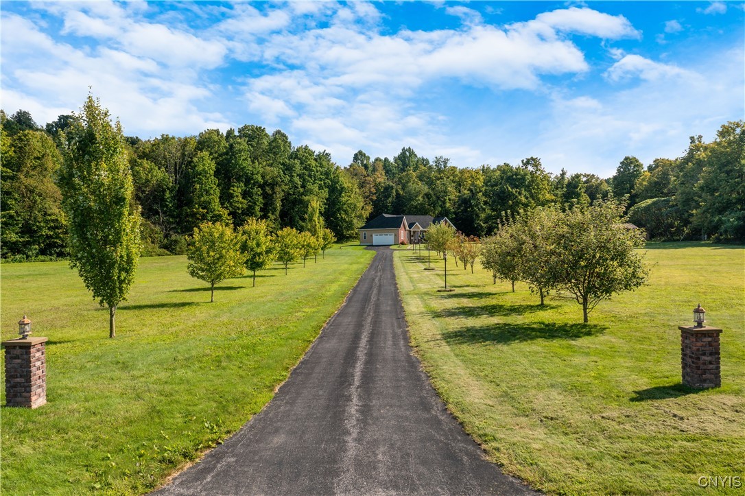 1500 Whiting Road, Elbridge, New York image 8