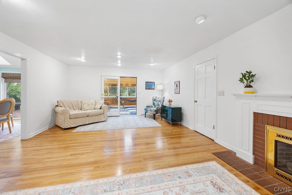 4443 Treetops Circle, Manlius, New York image 16