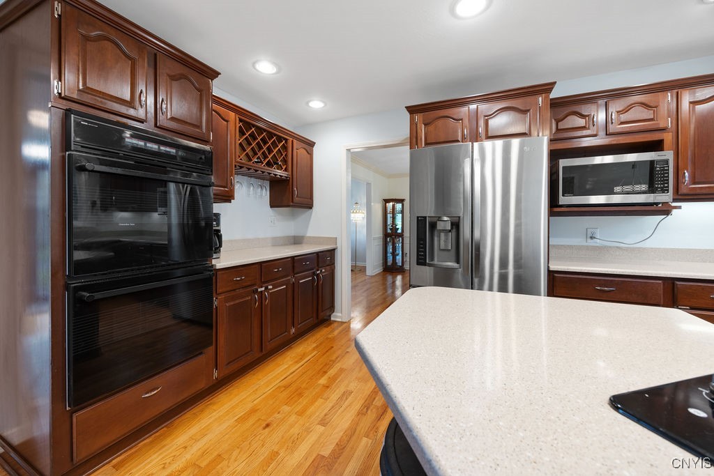 4443 Treetops Circle, Manlius, New York image 11