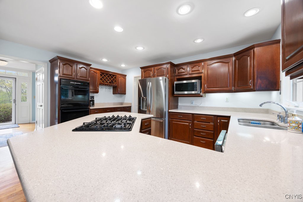 4443 Treetops Circle, Manlius, New York image 12