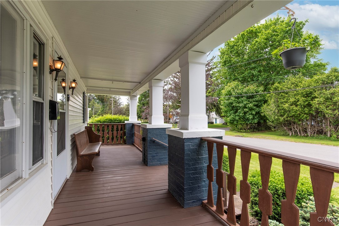69 Clinton Street, New Hartford, New York image 3