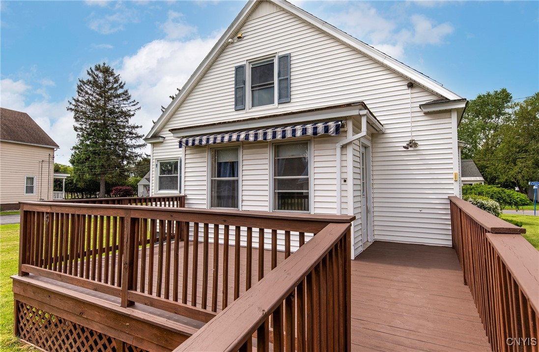 69 Clinton Street, New Hartford, New York image 48