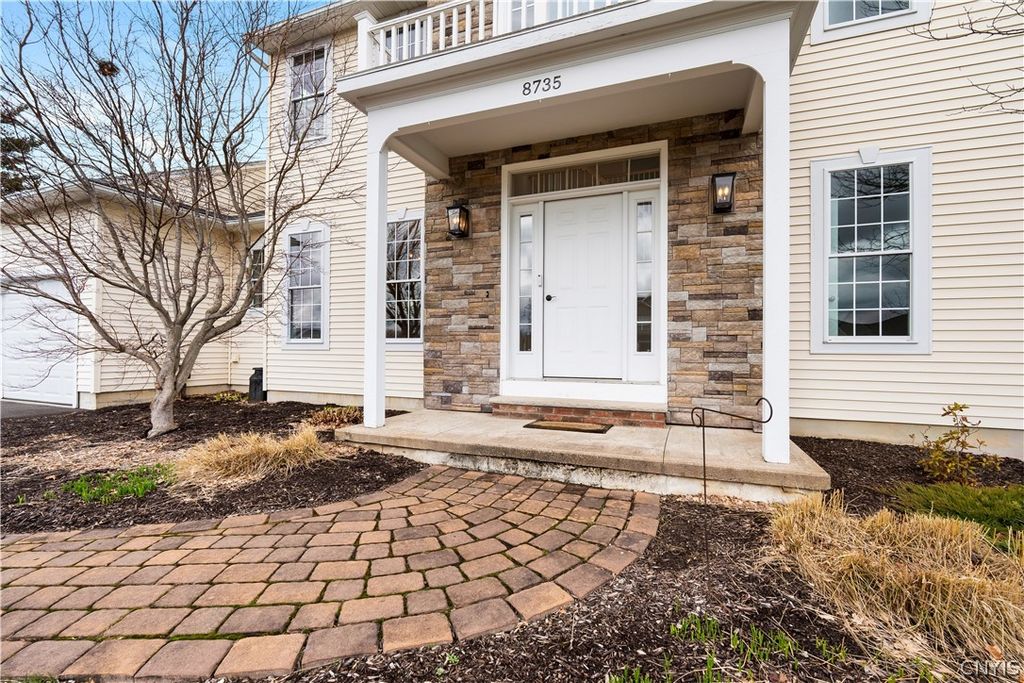 Photo of 8735 Alizarin Avenue, Cicero, NY 13039 (MLS # S1666392)