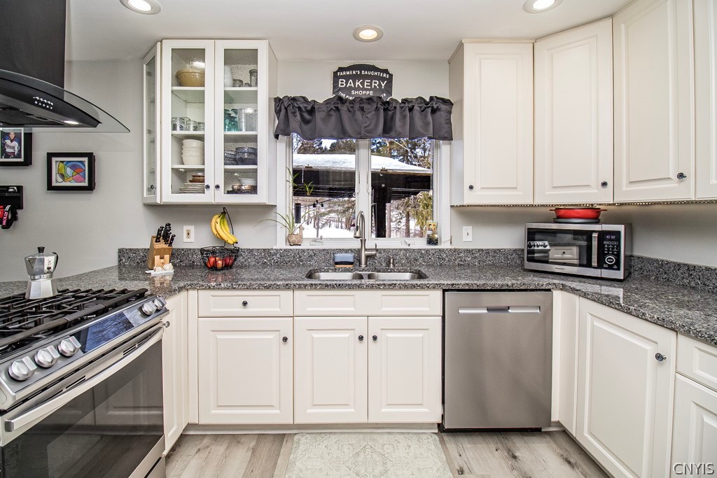 2939 Graffenburg Road