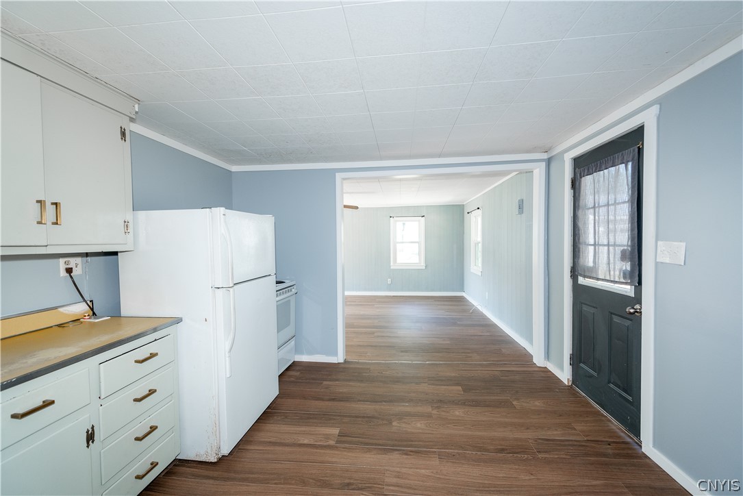 7604-7610 Van Buren Road 7604