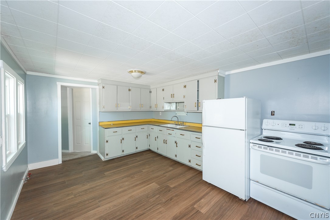 7604-7610 Van Buren Road 7604