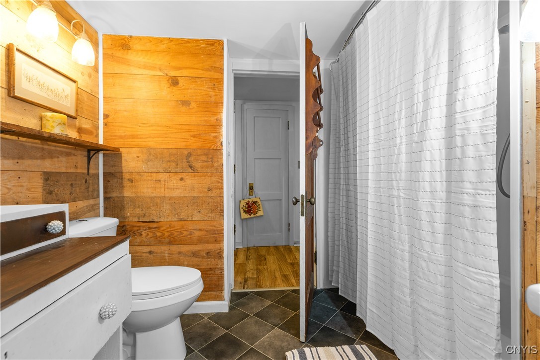 111 East Road, Boonville, New York image 39