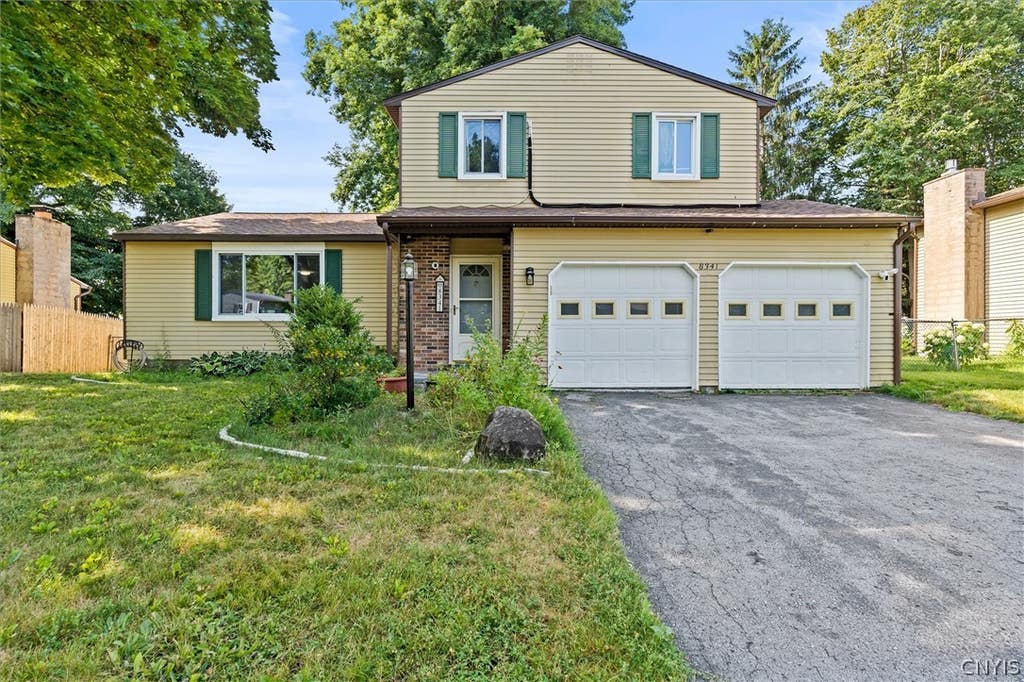 Photo of 8341 Zenith Drive, Clay, NY 13027 (MLS # S1694978)