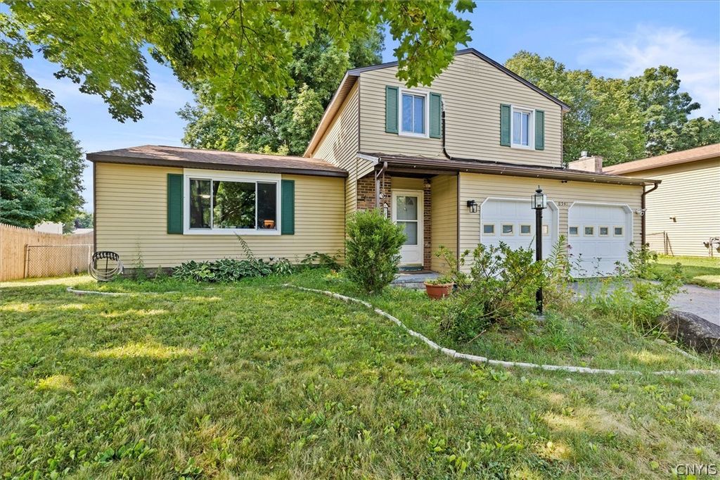 Photo of 8341 Zenith Drive, Clay, NY 13027 (MLS # S1694978)