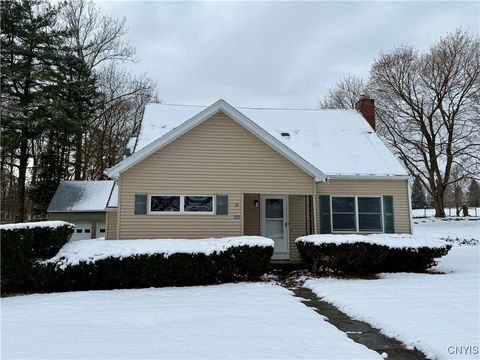 Photo of 223 CLEVELAND BLVD Blvd, Manlius, NY 13066 (MLS # S1655086)