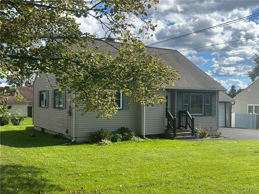 516 Rockhaven Road