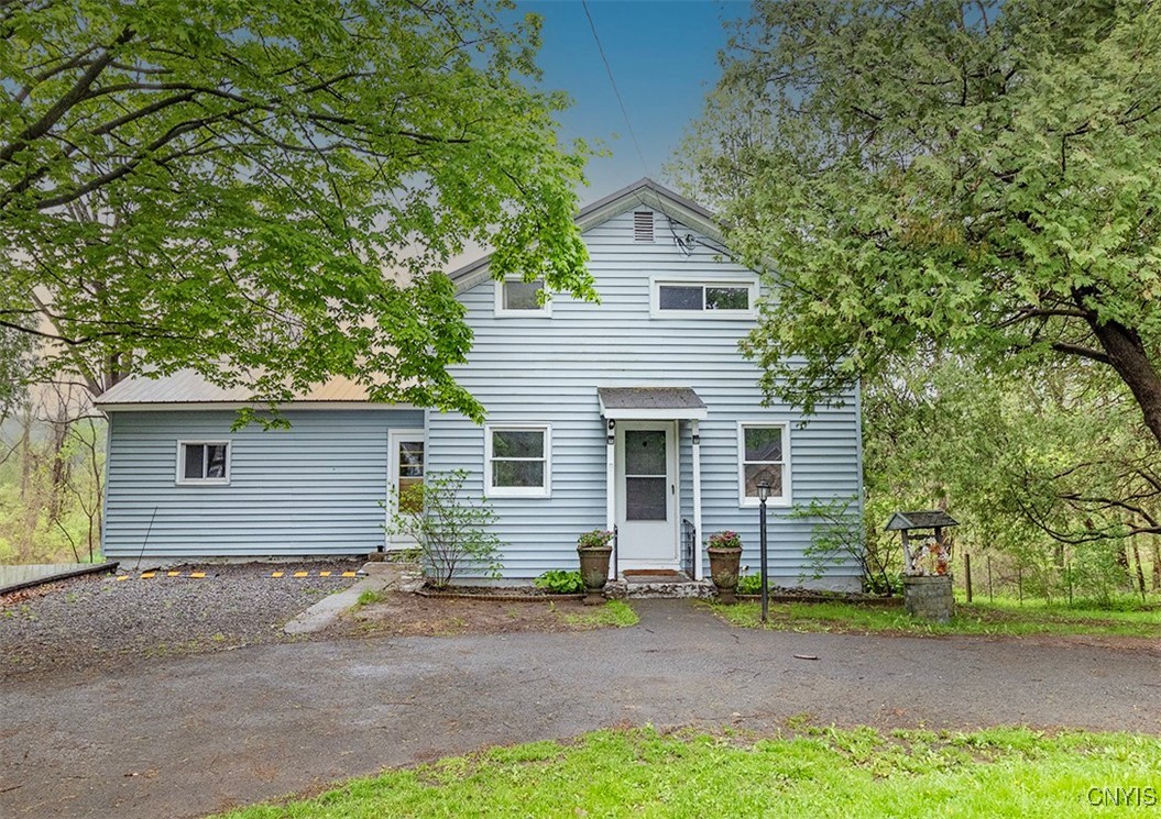 7158 Manlius Center Road, Manlius, New York image 1
