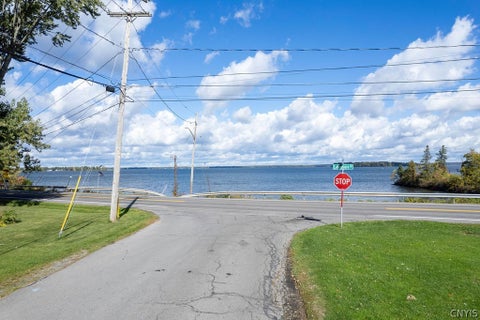 Tiny photo for 7901 Owasco Avenue, Cicero, NY 13039 (MLS # S1720251)