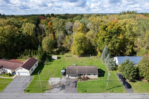 Tiny photo for 7901 Owasco Avenue, Cicero, NY 13039 (MLS # S1720251)