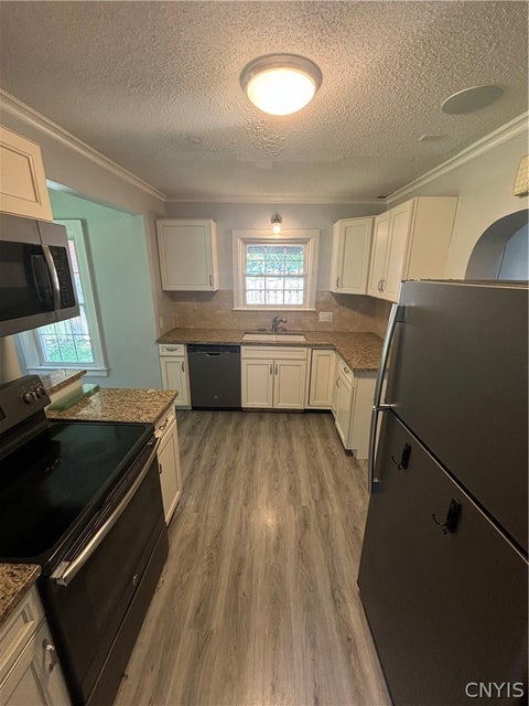 Tiny photo for 102 Wellington Road, DeWitt, NY 13214 (MLS # S1689213)