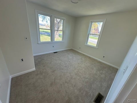 Tiny photo for 9432 Maynard Drive DR, Marcy, NY 13403 (MLS # S1724032)
