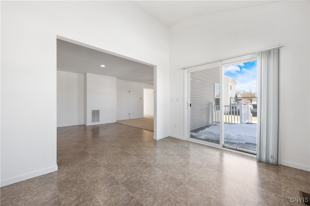 5548 Perth, Clay, New York image 18