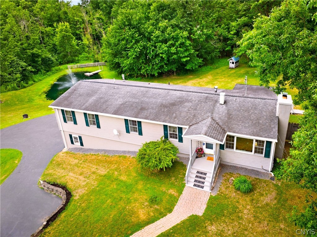 Photo of 204 Homewood Drive, Kirkland, NY 13323 (MLS # S1699441)