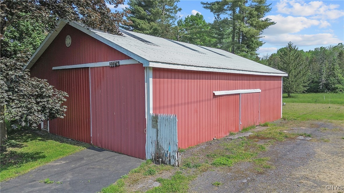 8278 Maple Road
