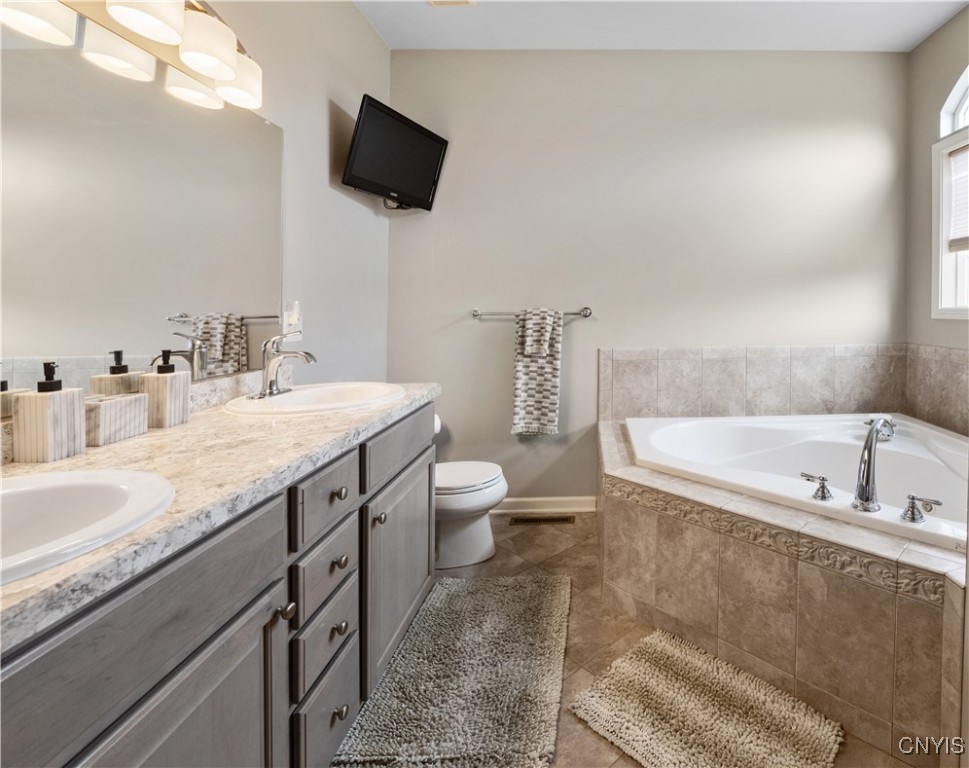 6033 Mud Mill Rd Rd, Cicero, New York image 10