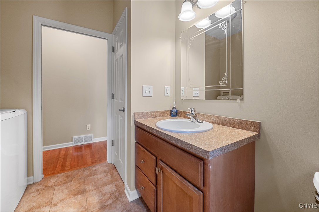 6033 Mud Mill Rd Rd, Cicero, New York image 28