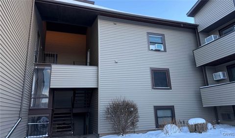 Photo of 504 Village Boulevard N, Van Buren, NY 13027 (MLS # S1641057)