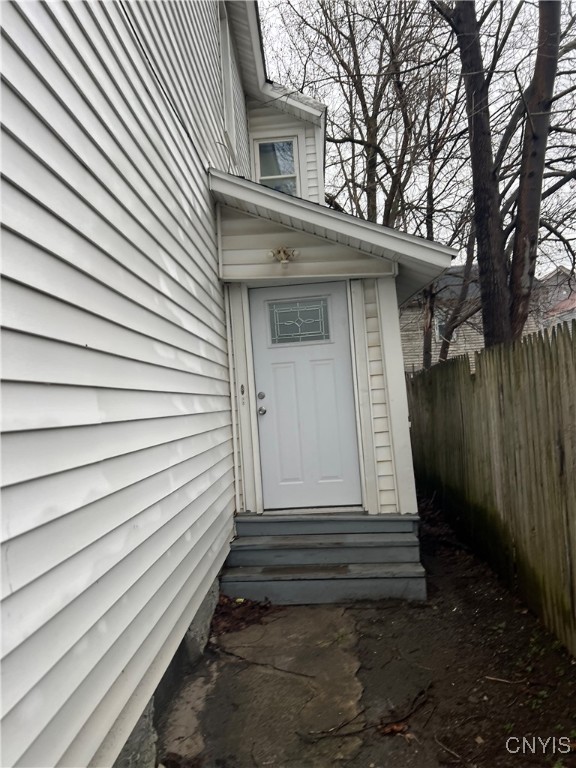 714 Bristol Street, Utica, New York image 12