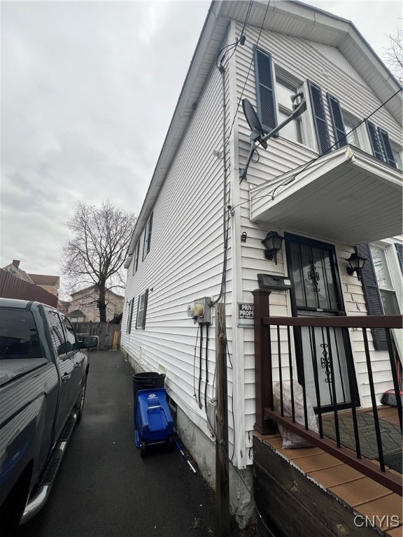 714 Bristol Street, Utica, New York image 5