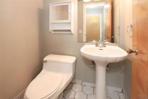 Tiny photo for 101 Britain Road, Manlius, NY 13066 (MLS # S1658327)